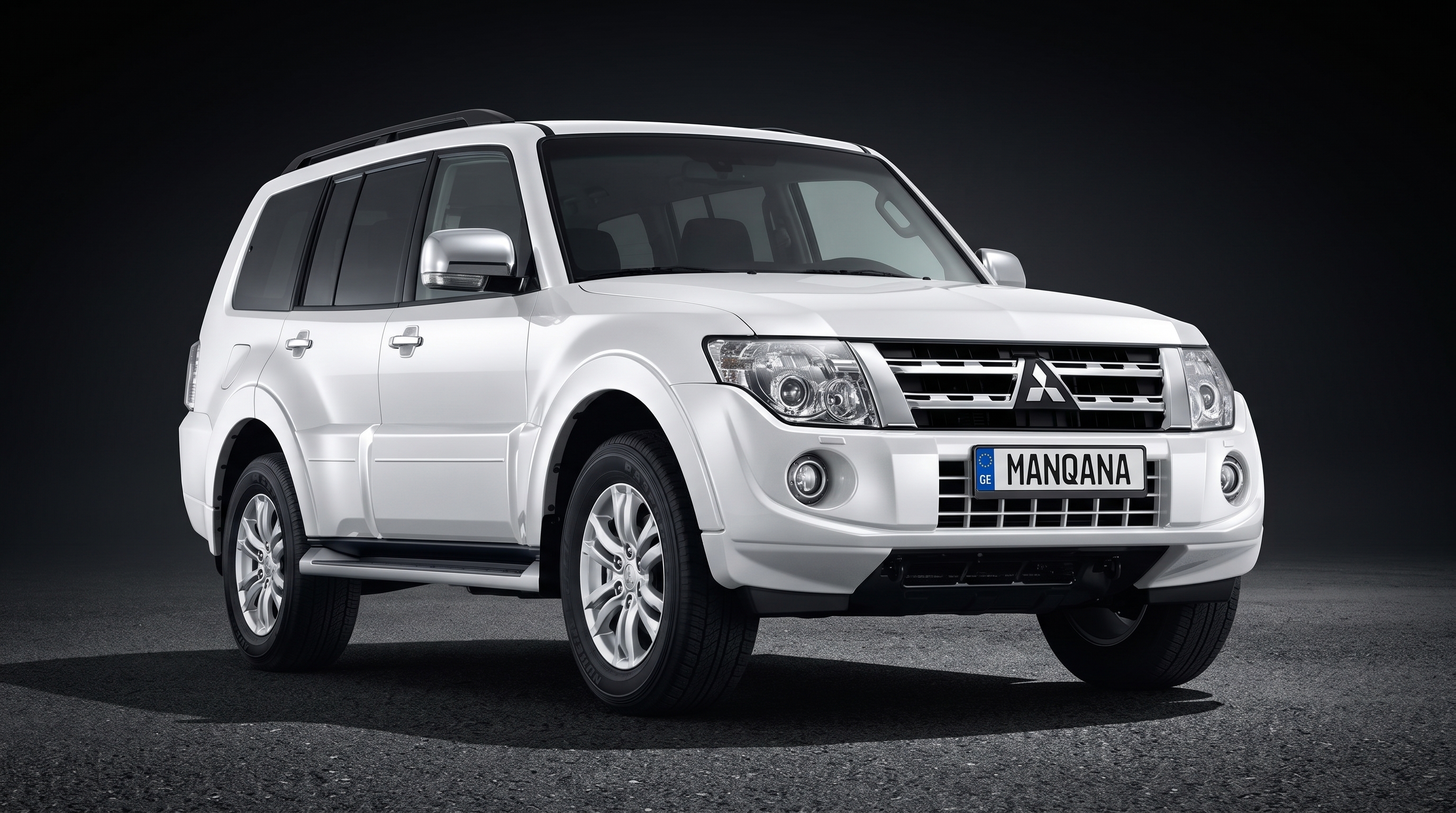 MITSUBISHI PAJERO, მე-4 თაობა, 1-ლი სახის ლიფტინგი დესკტოპის ფონი, Manqana