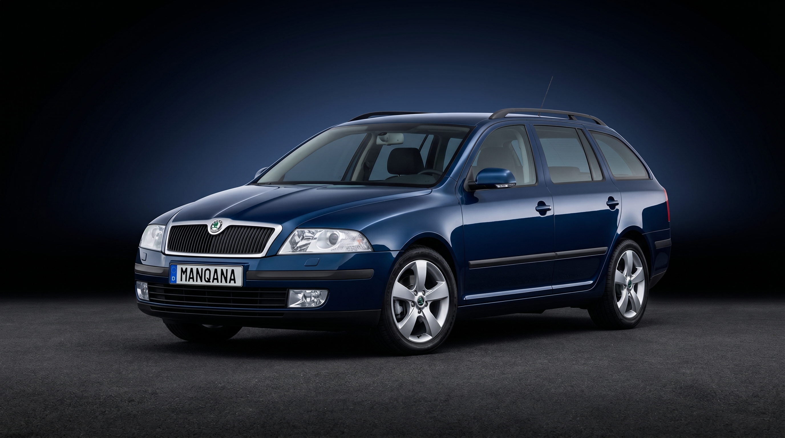 טפט לשולחן העבודה של SKODA OCTAVIA, 2 דוֹר, Manqana