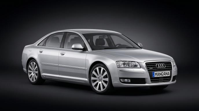 טפט לשולחן העבודה של AUDI, Manqana