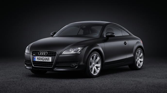 טפט לשולחן העבודה של AUDI, Manqana