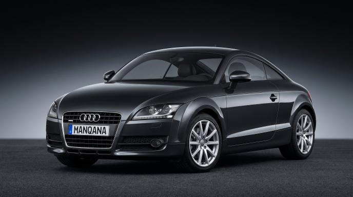 טפט לשולחן העבודה של AUDI, Manqana