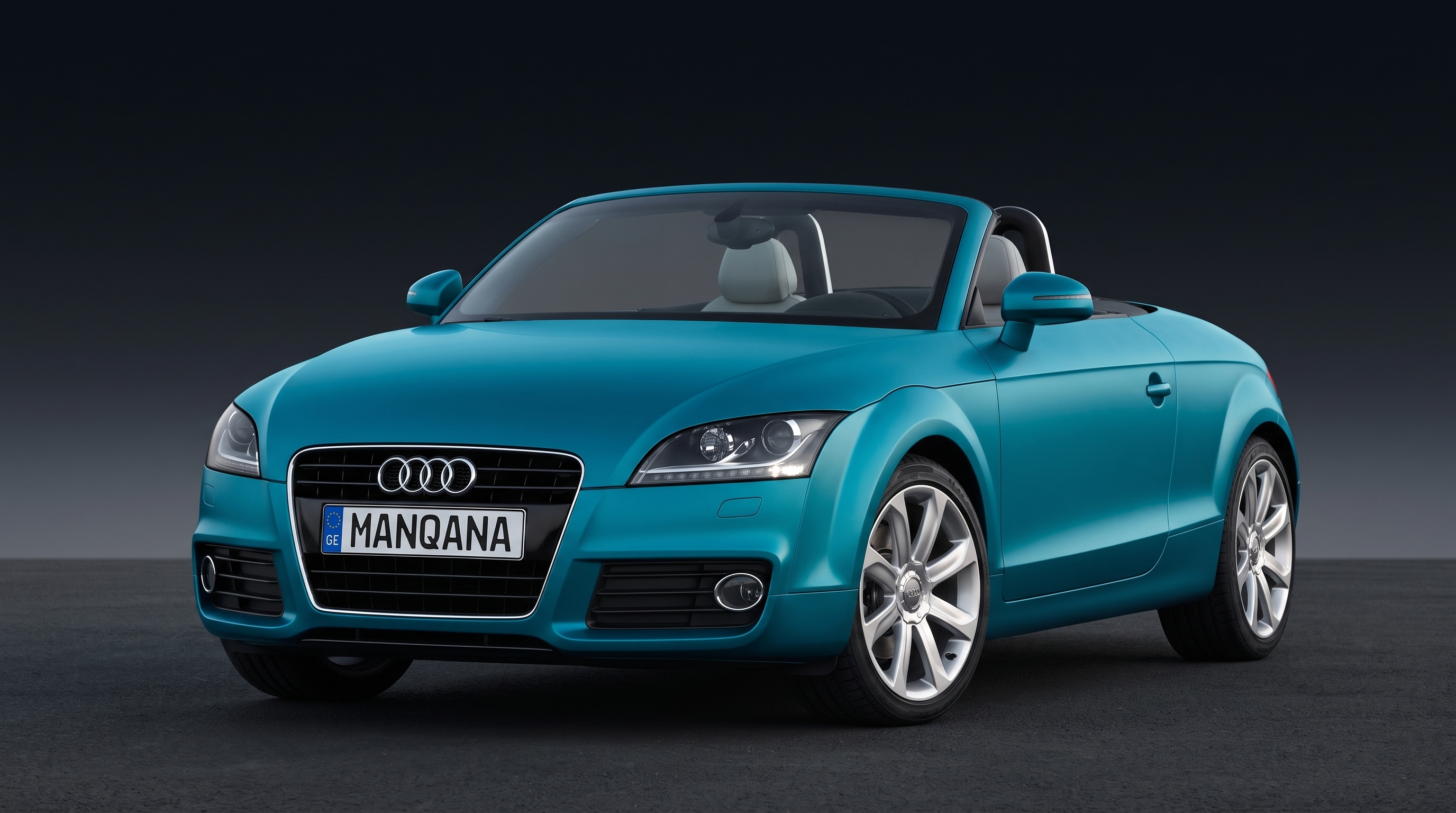 טפט לשולחן העבודה של AUDI TT, 2 דוֹר, 1 מתיחת פנים, Manqana