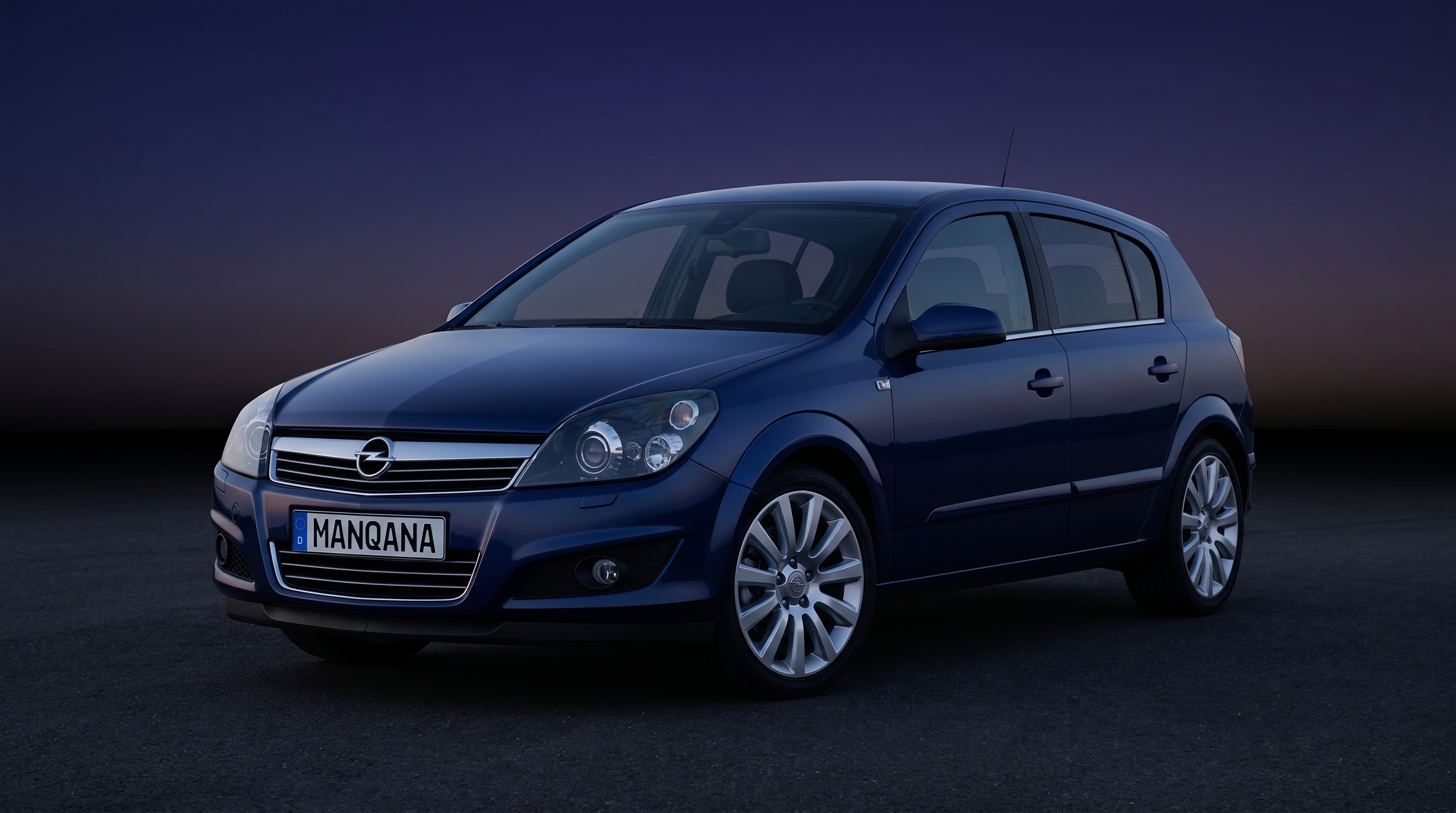 Обои для рабочего стола OPEL ASTRA, 3-е поколение, 1-й рестайлинг, Манкана