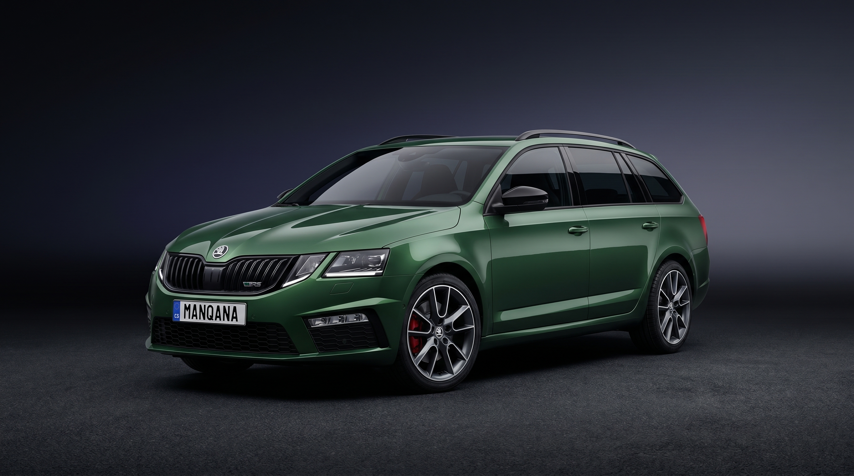 טפט לשולחן העבודה של SKODA OCTAVIA, 3 דוֹר, Manqana
