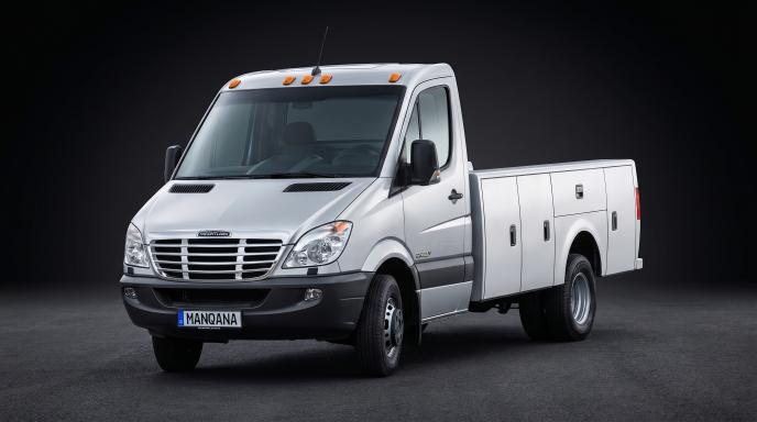 טפט לשולחן העבודה של FREIGHTLINER SPRINTER, 2 דוֹר, Manqana
