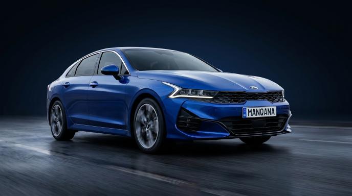 טפט לשולחן העבודה של KIA K5, 3 דוֹר, Manqana