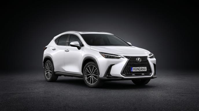 טפט לשולחן העבודה של LEXUS NX200, 2 דוֹר, Manqana