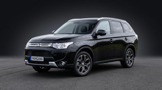 טפט לשולחן העבודה של MITSUBISHI OUTLANDER, 3 דוֹר, 1 מתיחת פנים, Manqana