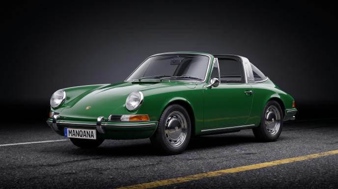 טפט לשולחן העבודה של PORSCHE, Manqana