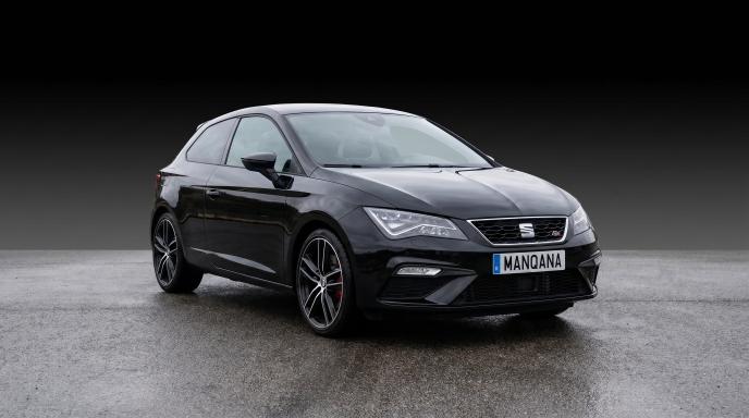 טפט לשולחן העבודה של SEAT LEON, 3 דוֹר, 1 מתיחת פנים, Manqana