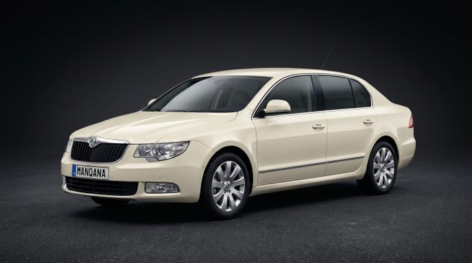 טפט לשולחן העבודה של SKODA, Manqana