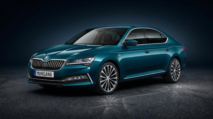 טפט לשולחן העבודה של SKODA SUPERB, 3 דוֹר, 1 מתיחת פנים, Manqana