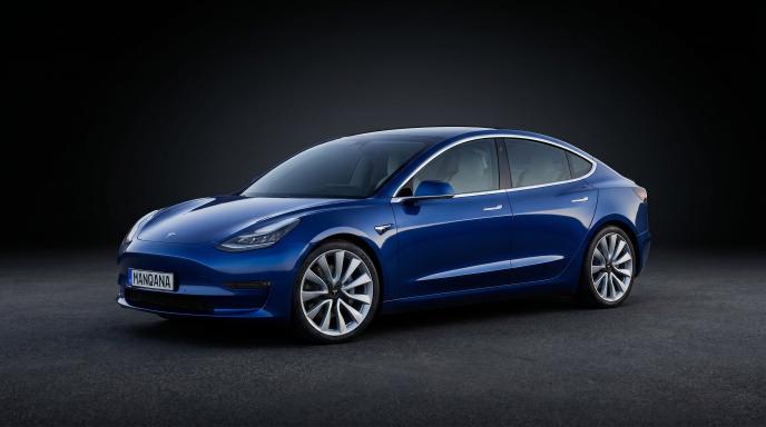 טפט לשולחן העבודה של TESLA MODEL-3, 1 דוֹר, Manqana