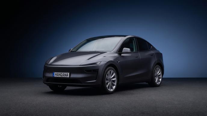 טפט לשולחן העבודה של TESLA MODEL-Y, 1 דוֹר, 1 מתיחת פנים, Manqana