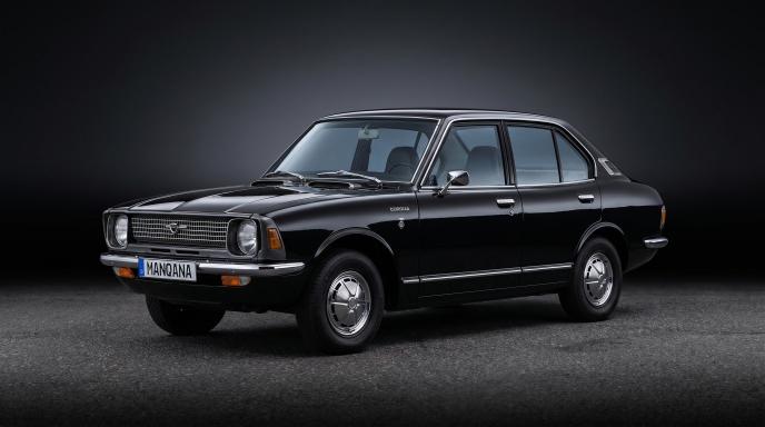טפט לשולחן העבודה של TOYOTA COROLLA, 2 דוֹר, Manqana