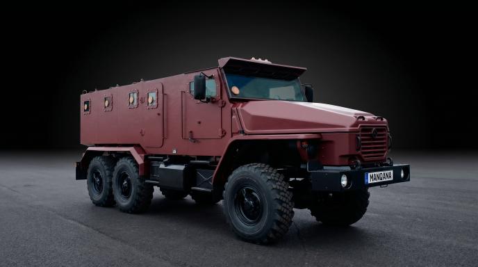 טפט לשולחן העבודה של URAL 4320, 1 דוֹר, 1 מתיחת פנים, Manqana